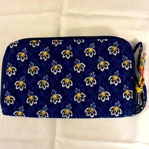 Maison Blue Zip Wallet